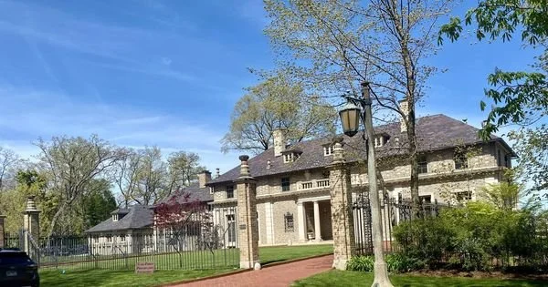 999 N. Lake Road Annual Meeting Reception Host 2024