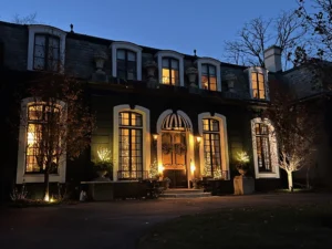 1010 Green Bay Road, Lake Bluff Holiday Party Host 2024