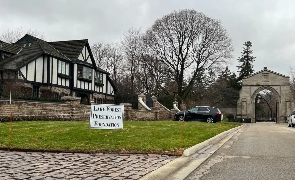 1490 Lake Road Annual Holiday Party Host 2023